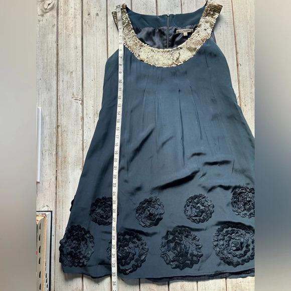 Nanette Lepore | silk | sequin | rosette | navy | gold | dress | size 4 - Picture 14 of 14